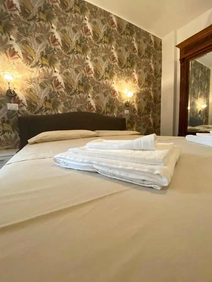 Bed and Breakfast Al Teatro à Reggio de Calabre 2*,